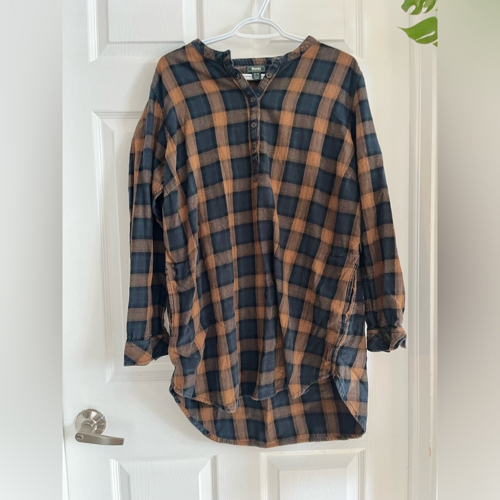 Roots women dress, long sleeve over sized, size large